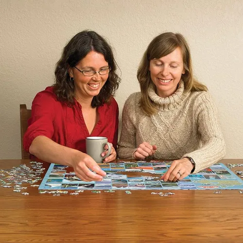 Vista 3 de Cobble Hill - Rompecabezas de 1000 piezas, Parques Nacionales y Reservas de Canadá, póster de muestra incluido