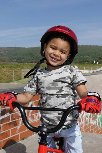 Vista 5 de Kiddimoto - Cycling Gloves Fingerless Gloves for Kids Perfect for Bike, Scooter & Skateboard Ideal for Boys and Girls Available in Different