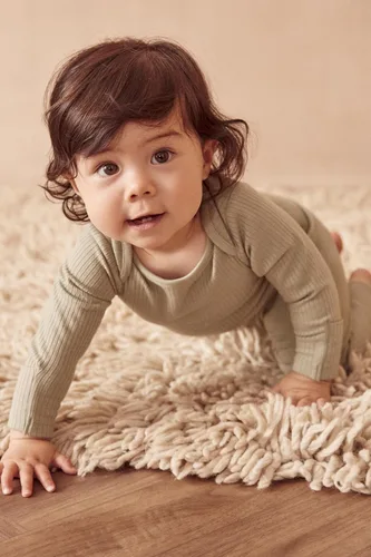 Vista 6 de MORI Body unisex de manga larga para bebé de viscosa de bambú y algodón orgánico, cómodo mameluco para niños y niñas