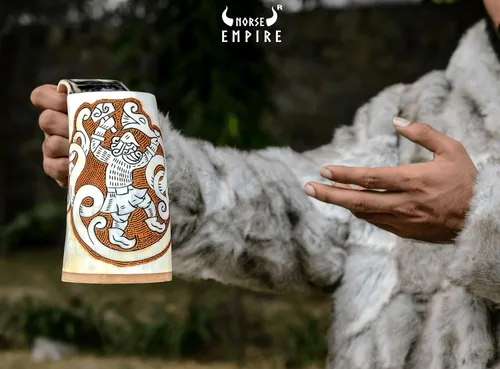 Vista 5 de Taza de cuerno vikingo prémium para cerveza Ale, edición especial, Ragnarok, con detalles, medievales, nórdicos, para vikingos, brillo natural
