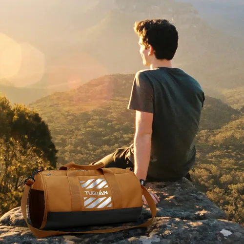Vista 6 de TUGUAN Bolsas de gimnasio para hombres y mujeres, bolsa de gimnasio con bolsillo húmedo y compartimento para zapatos, bolsa de lona para hombres
