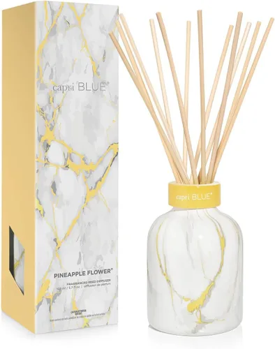 Vista 9 de Capri Blue Conjunto de Difusor de Varillas con Diseño de Mármol Moderno - Incluye varillas difusoras de junco, aceite perfumado y botella de vidrio