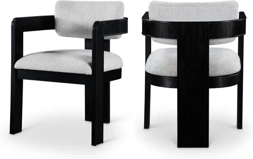 Vista 26 de Meridian Furniture Sacha - Juego de 2 sillas de comedor de terciopelo y Terciopelo coñac