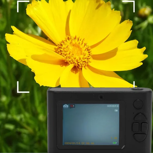 Vista 6 de Cámara digital 4K 48MP HD, cámara portátil compacta con enfoque automático de zoom digital de 16X, pantalla TFT de 2.4 pulgadas, micro SLR
