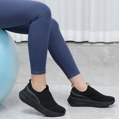 Vista 8 de STQ Slip on Sneakers Women Walking Shoes with Arch Support Memory Foam