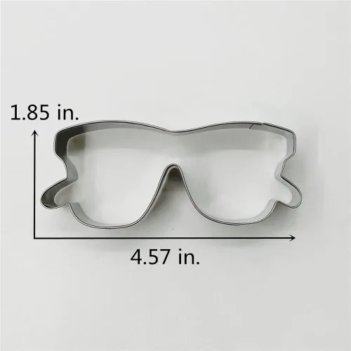 Vista 3 de LILIAO Cortador de galletas para gafas/gafas de sol, 4.6 x 1.8 pulgadas, acero inoxidable Decent Size, Simple Classic Shape, Premium Stainless
