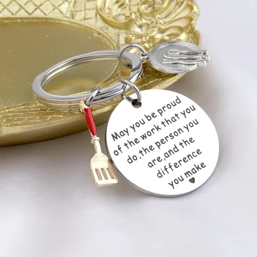 Vista 3 de AKTAP Llavero de chef de joyería de cocina con texto en inglés May You Be Proud of the Work You Do Regalos para cocineros amantes de la cocina