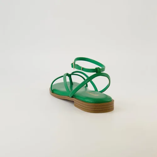 Vista 5 de CUSHIONAIRE Sandalia plana con tiras Vida para mujer + espuma viscoelástica y anchos disponibles