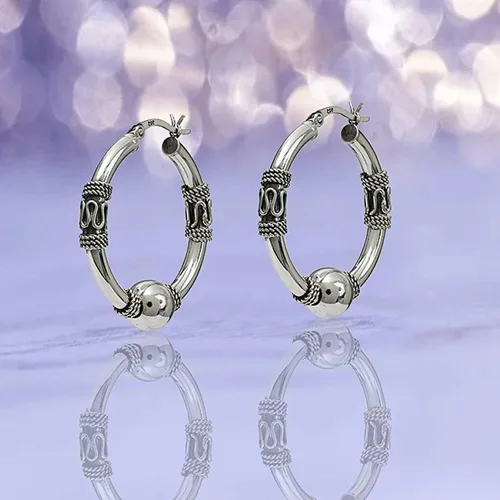 Vista 3 de LeCalla Pendientes de aro Bali ligeros de plata de ley oxidada, de dos tonos, para mujer