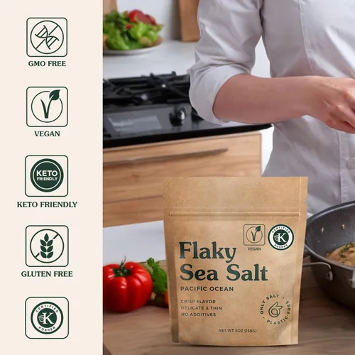Vista 3 de Sal marina orgánica escamosa - Copos gourmet, cosechada a mano - Bolsa de 4 onzas