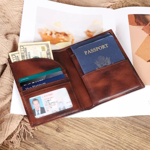 Vista 3 de Polare - Soporte para pasaporte de cuero de grano completo con bloqueo RFID, billetera plegable para viajes, 2 pasaportes, Café, Slim