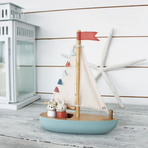 Vista 5 de Tender Leaf Toys - Sailaway Boat - Juego educativo de barco de vela de madera con 2 figuras de animales para niños, promueve el juego imaginativo