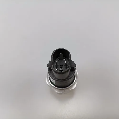 Vista 4 de Presostato de aire acondicionado para SAIC MAXUS V80