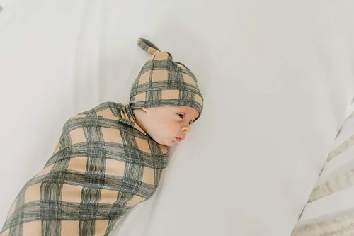 Vista 7 de Copper Pearl Gorro de bebé con nudo superior elástico suave Billy