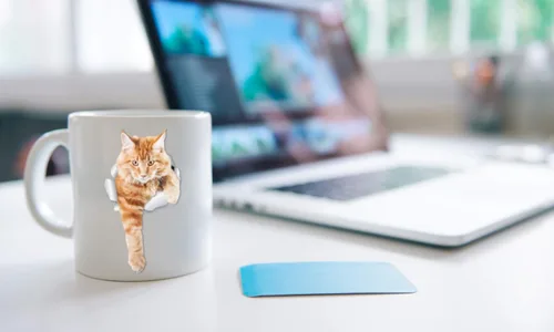 Vista 4 de Winston & Bear Taza de café con gato de jengibre escalador, divertida taza de café de cerámica atigrado naranja para los amantes de los gatos