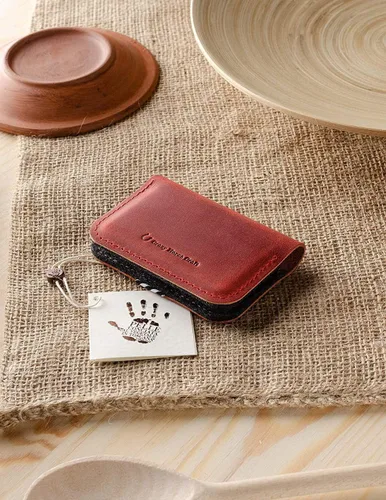 Vista 25 de Crazy Horse Craft Personalized Leather Card Holder, Business Card Case Felt Alpine Green