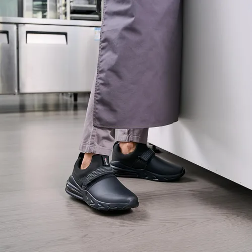 Vista 2 de LARNMERN Men's Non Slip Work Shoes
