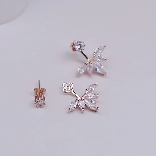 Vista 4 de megko aretes con pasador a rosca, diseño de plumas y hojas, con cristales transparentes, moderno, para mujer