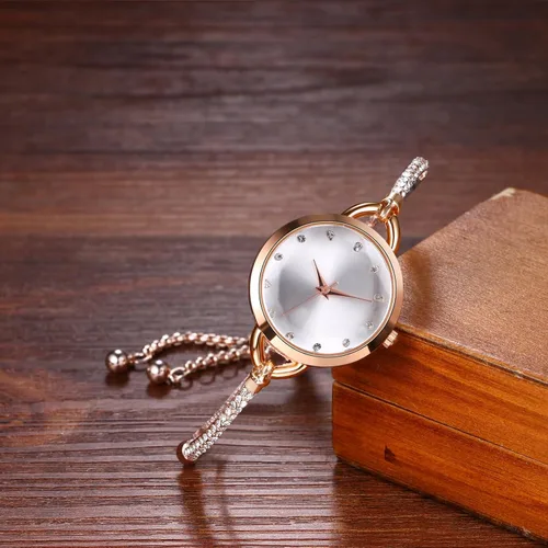 Vista 2 de Avaner Relojes de pulsera de diamantes de imitación para mujer: reloj de pulsera elegante de cuarzo analógico de oro rosa
