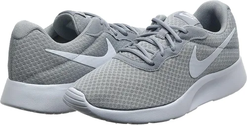 Vista 2 de Nike - Tenis Tanjun para hombre, con empeine textil transpirable y cómoda amortiguación ligera