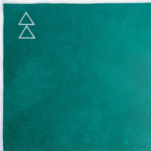 Vista 6 de yogadesignlab La toalla de yoga HOT Toalla colorida antideslizante de primera calidad Diseñada en Bali Impresión ecológica + secado rápido +