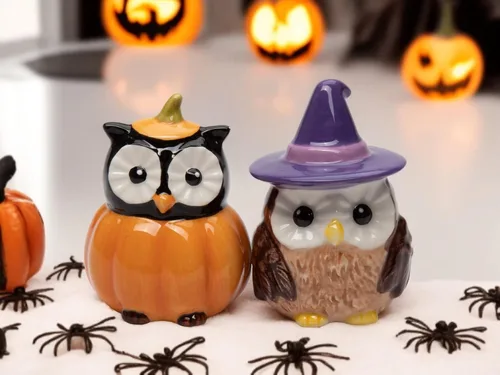 Vista 7 de Juego de salero y pimentero de cerámica fina para Halloween, búho bruja y calabaza, 2-7/8 pulgadas de alto