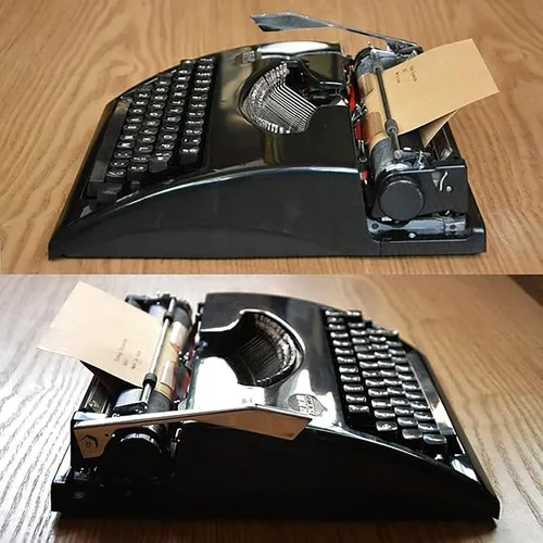 Vista 3 de Máquina de escribir en relieve tradicional a la antigua, escritura libre, máquina de escribir vintage para un flujo nostálgico - Máquina de escribir