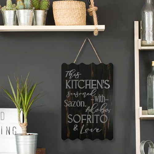 Vista 4 de Letrero de madera con texto en inglés «This Kitchen is Seasoned with Sazon Adobo Sofrito & Love» La Cocina española puertorriqueña para decoración