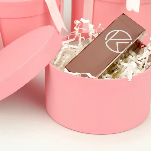 Vista 6 de Cajas de regalo anidadas de lujo, color rosa con tapas, paquete de 4, cinta pequeña de 17 pies para dama de honor, San Valentín, día de la madre