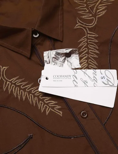 Vista 7 de COOFANDY Camisa occidental para hombre de manga larga con bordados, camisa de vaquero casual con botones café (01-Coffee(Pattern1))