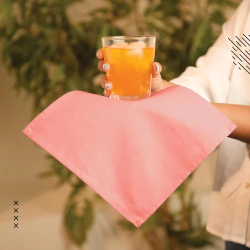 Vista 6 de Encasa XO Juego de 12 servilletas de tela de cóctel Servilletas de mesa de algodón puro Tamaño (9 x 9 pulgadas) Coral Solid Lavable a máquina