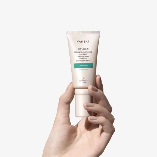 Vista 2 de Yanbal BB CREAM MATT TONO MEDIANO, 1 fl oz (paquete de 1)
