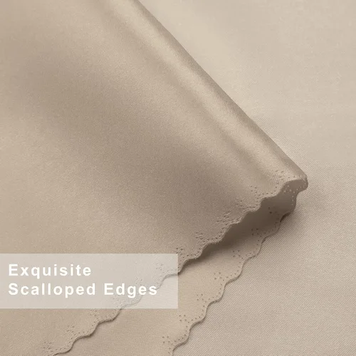Vista 3 de SiinvdaBZX 60 servilletas de tela beige con bordes festoneados, 17 x 17 pulgadas, servilletas cuadradas de satén de poliéster suave y sedoso