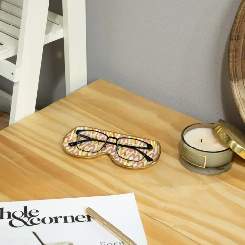 Vista 4 de COLLECTIVE HOME - Bandeja de joyería de letras metálicas, almacenamiento de joyas con monograma, plato decorativo para gafas, anillos, aretes