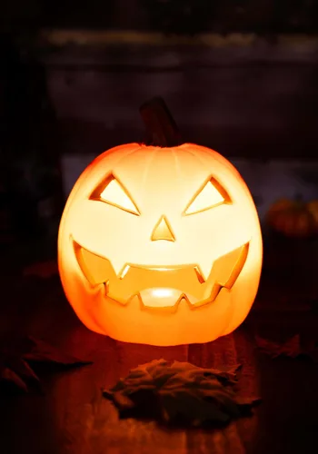 Vista 3 de Decoración de Calabaza Jack O' Lantern de 9 Pulgadas con Luz Multicolor