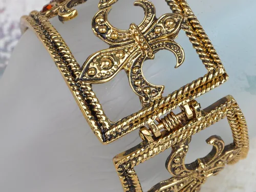 Vista 5 de Alilang Brazalete de oro antiguo con diamantes de imitación de topacio sintético Fleur De Lis, aleación