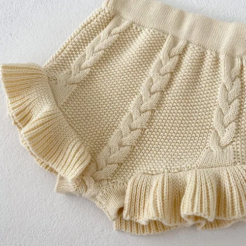 Vista 3 de Ashmyova Pantalones cortos de punto con volantes para bebés y niñas pequeñas