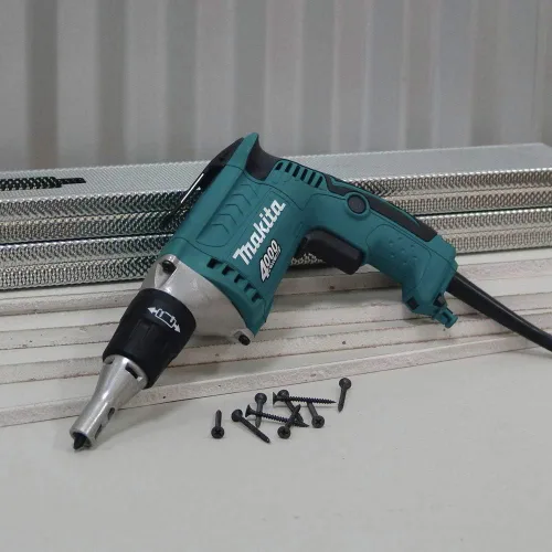 Vista 2 de Makita Destornillador para paneles de yeso FS4200 4,000 RPM
