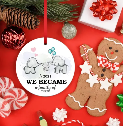 Vista 6 de Adorno de Navidad de la familia de elefantes en 2021 We Become A Family of Three Keepsake Family Christmas Tree Decoraciones para amigos, bodas