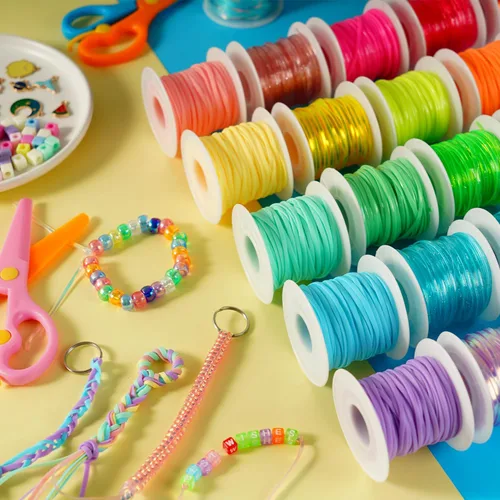 Vista 3 de KAMJUNTAR Kit de cuerda para cordón, 30 rollos de cuerda Gimp de plástico para cordón, kit de 6 cuerdas de plástico para hacer joyas de amistad, kit