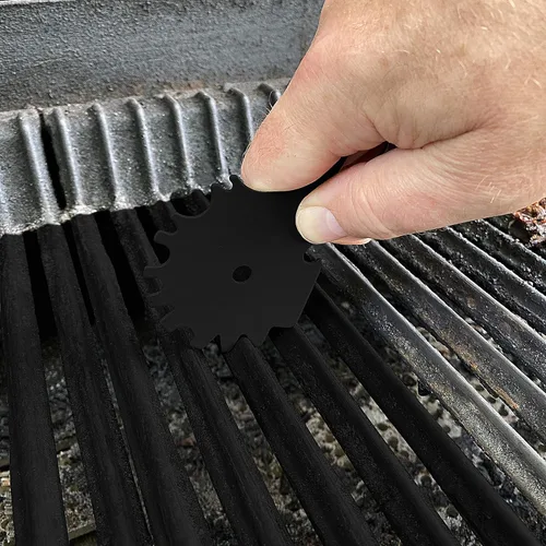 Vista 2 de Outset Limpieza de parrilla, raspador universal para parrilla, acero inoxidable con bolsa de almacenamiento
