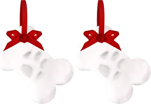 Vista 13 de Kate & Milo Adorno de hueso con estampado de pata de Navidad, recuerdo navideño para mascotas, blanco Pet-Safe Clay, No-Mix or Bake DIY Keepsake