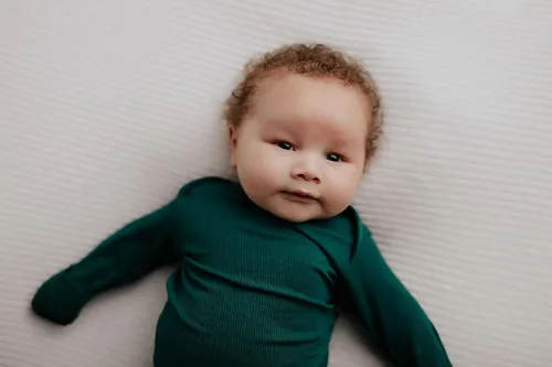 Vista 182 de Three Little Tots Vestido de corbata anudada para bebé recién nacido - Bebé
