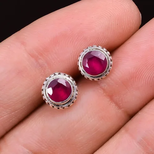 Vista 10 de Round Gemstone Stud Design 2