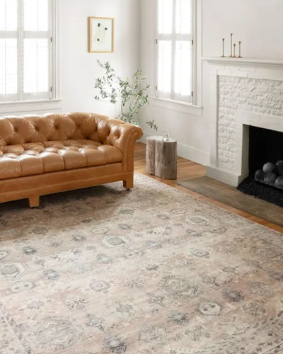 Vista 14 de Loloi Hathaway Collection HTH-04 Beige/Multi 2 pies 3 pulgadas x 3 pies 9 pulgadas, Alfombra de acento de 0.25" de espesor, suave, duradera