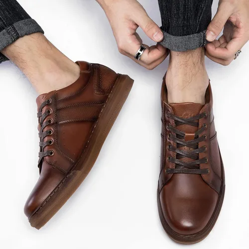 Vista 5 de Zapatos deportivos Oxford casuales para hombre, de cuero genuino, diseño de moda, zapatos bajos para caminar para hombres