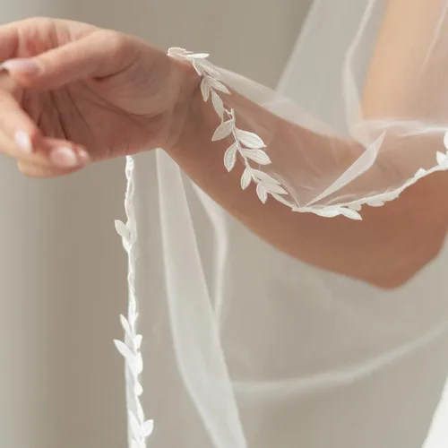 Vista 4 de Velo de novia para mujer, velo de boda bordado, con peine de encaje, apliques de 1 capa