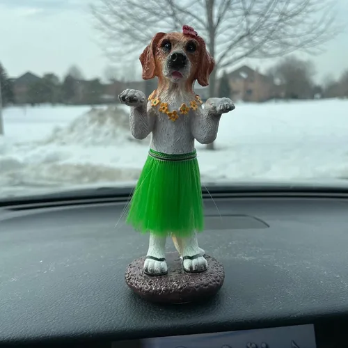 Vista 2 de Franchise Figurine Co Hula Dog Dashboard Doll Accesorios de coche Bobblehead para Van Life y creaciones de playa Pastor alemán Golden Retriever