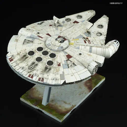 Vista 3 de Bandai Hobby 1/144 Halcón Milenario Star Wars: Los Últimos Jedi