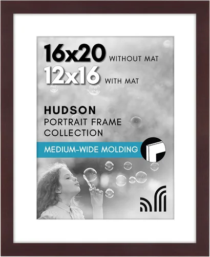 Vista 110 de Americanflat Marco de fotos de 5 x 7 pulgadas con vidrio inastillable, para usar como marco de 4 x 6 con paspartú o para fotos de 5 x 7 pulgadas sin